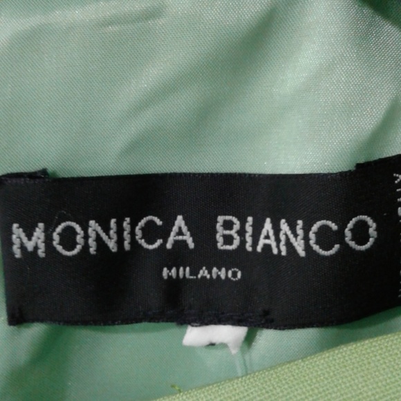 Classic wool fitted bodice dress. Italy. NWT - Picture 4 of 5